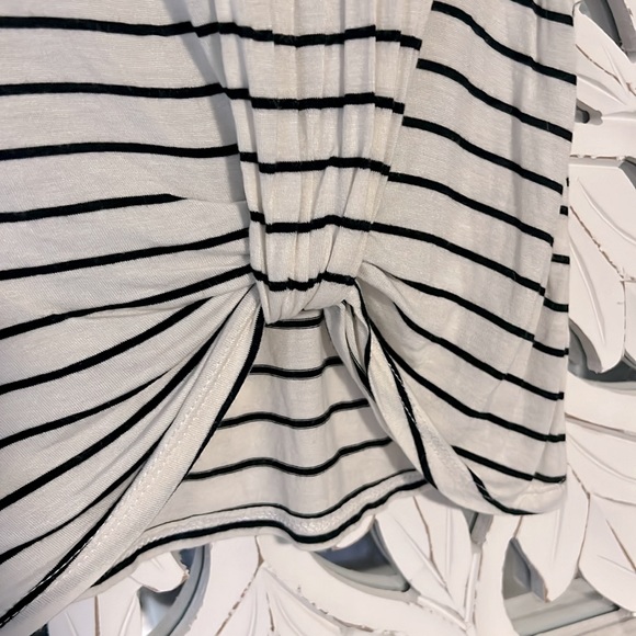 🤩✨🌟Haptics Tie Dyed and Striped Tshirt - Picture 3 of 5